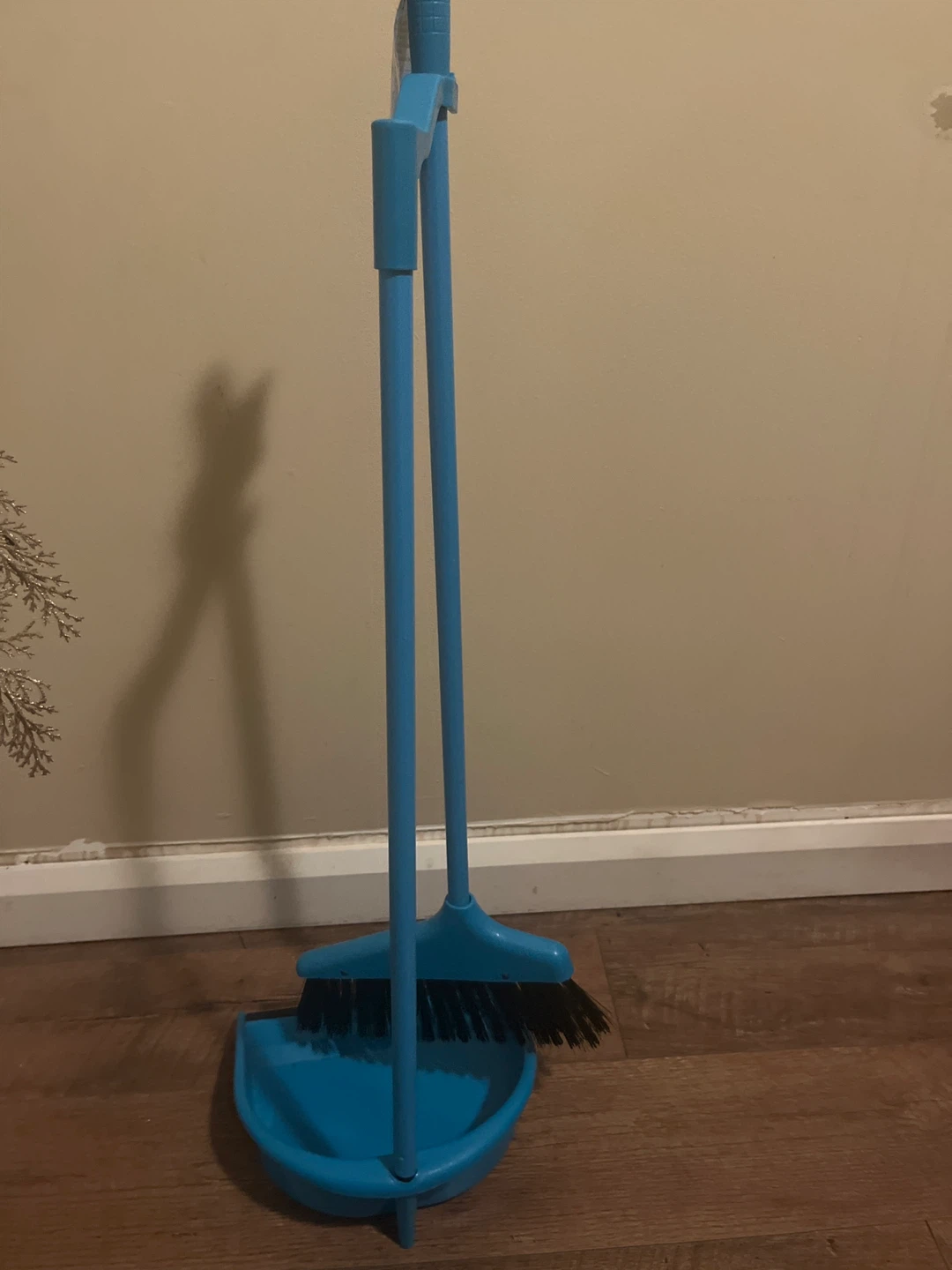 Blue Dustpan and Brush Set - photo 2