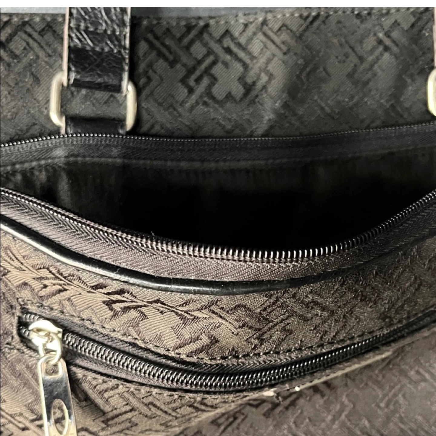 Jaclyn Smith Tote Bag - photo 3