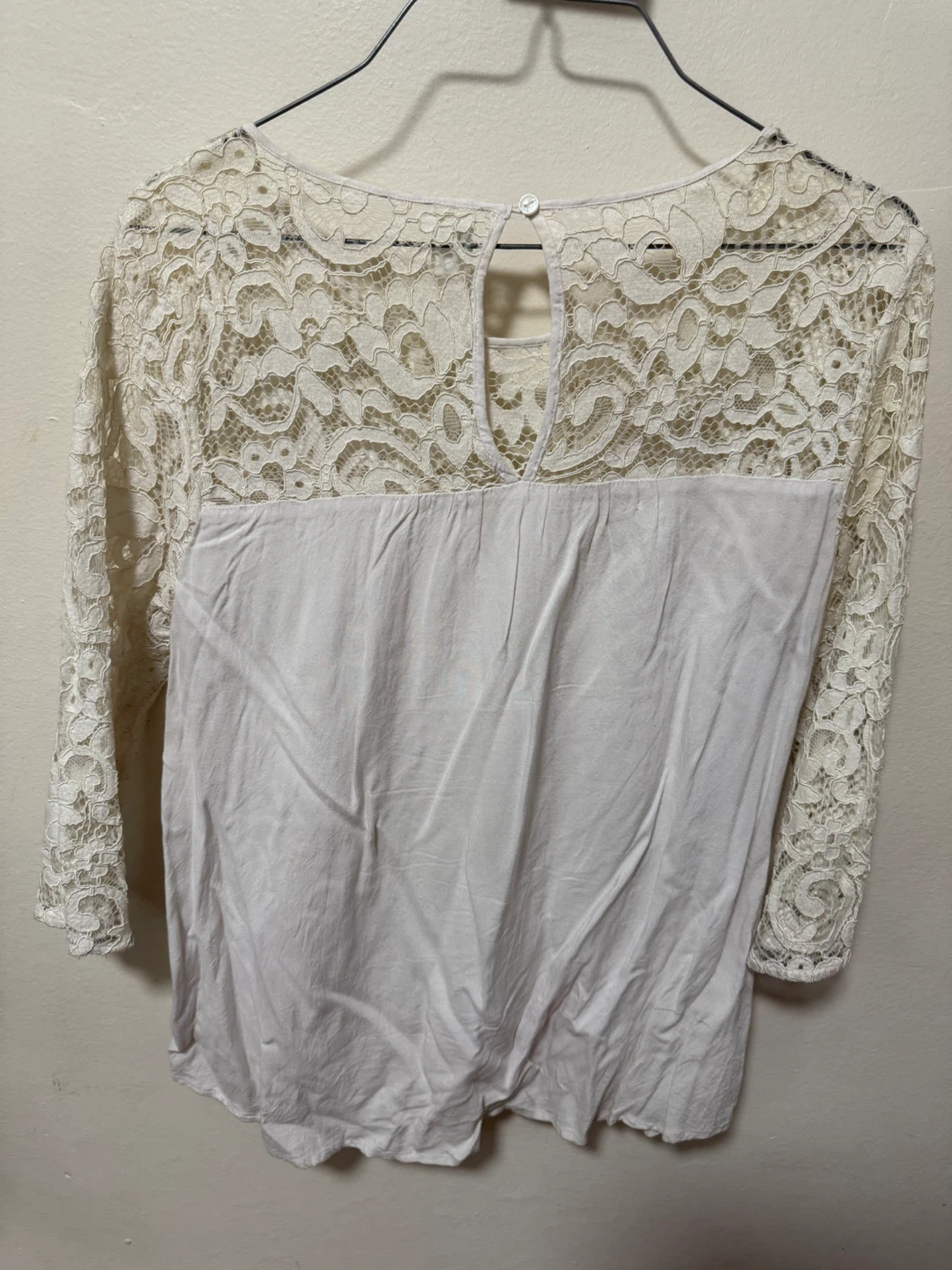 Old Navy Women's Lace Trim Top - Size M - photo 4