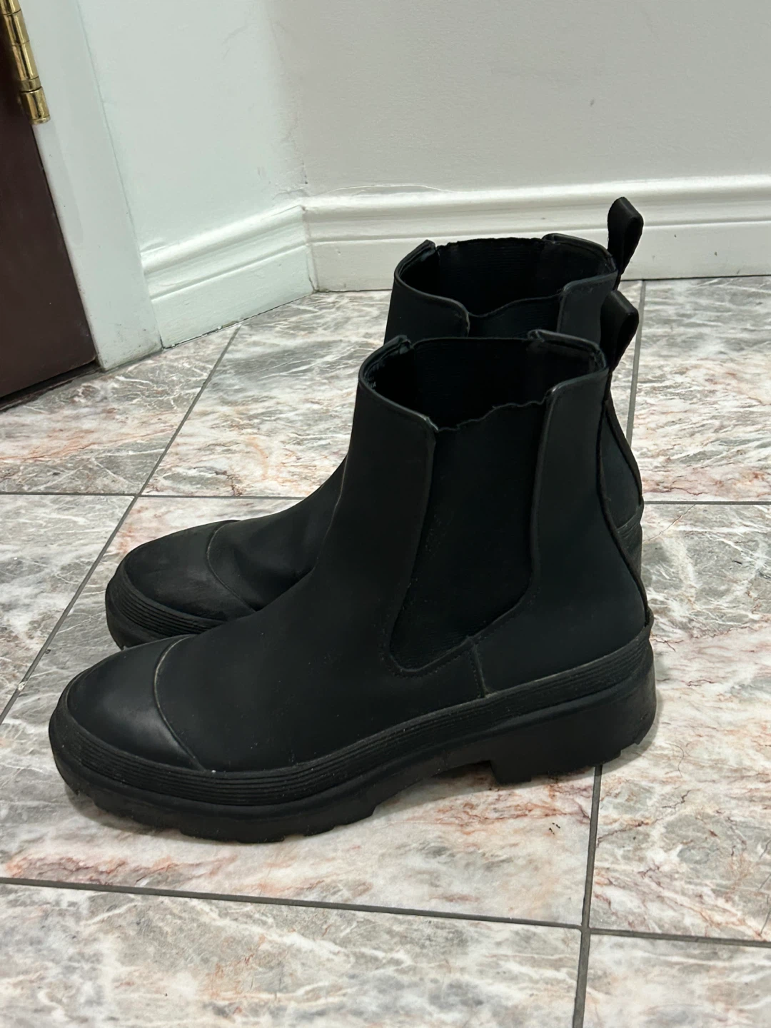 Pull & Bear Black Chelsea Boots - Size 40