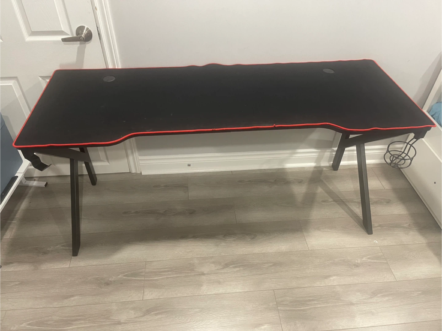 Gaming Desk - photo 3