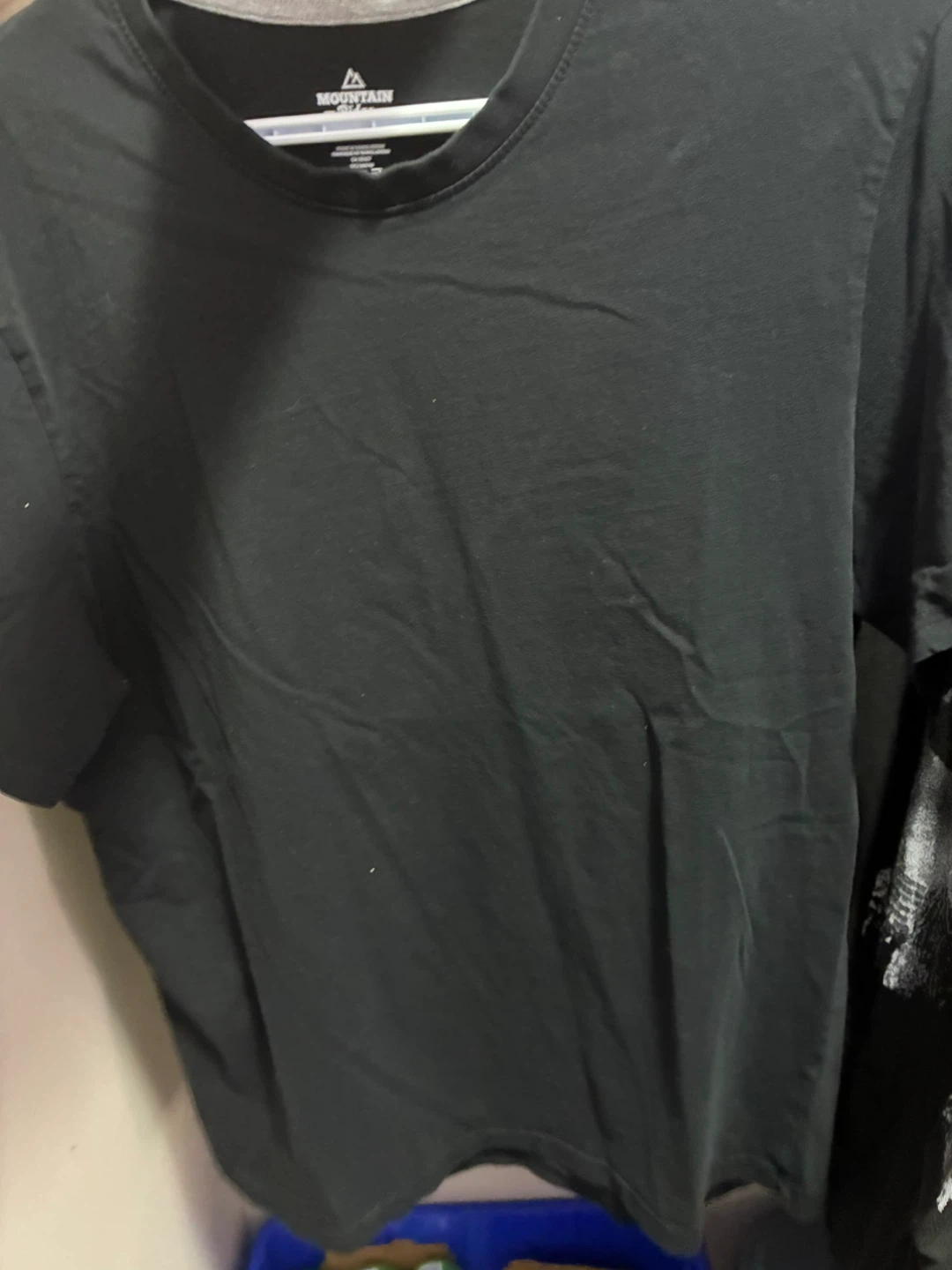 Mountain Gear Black T-Shirt