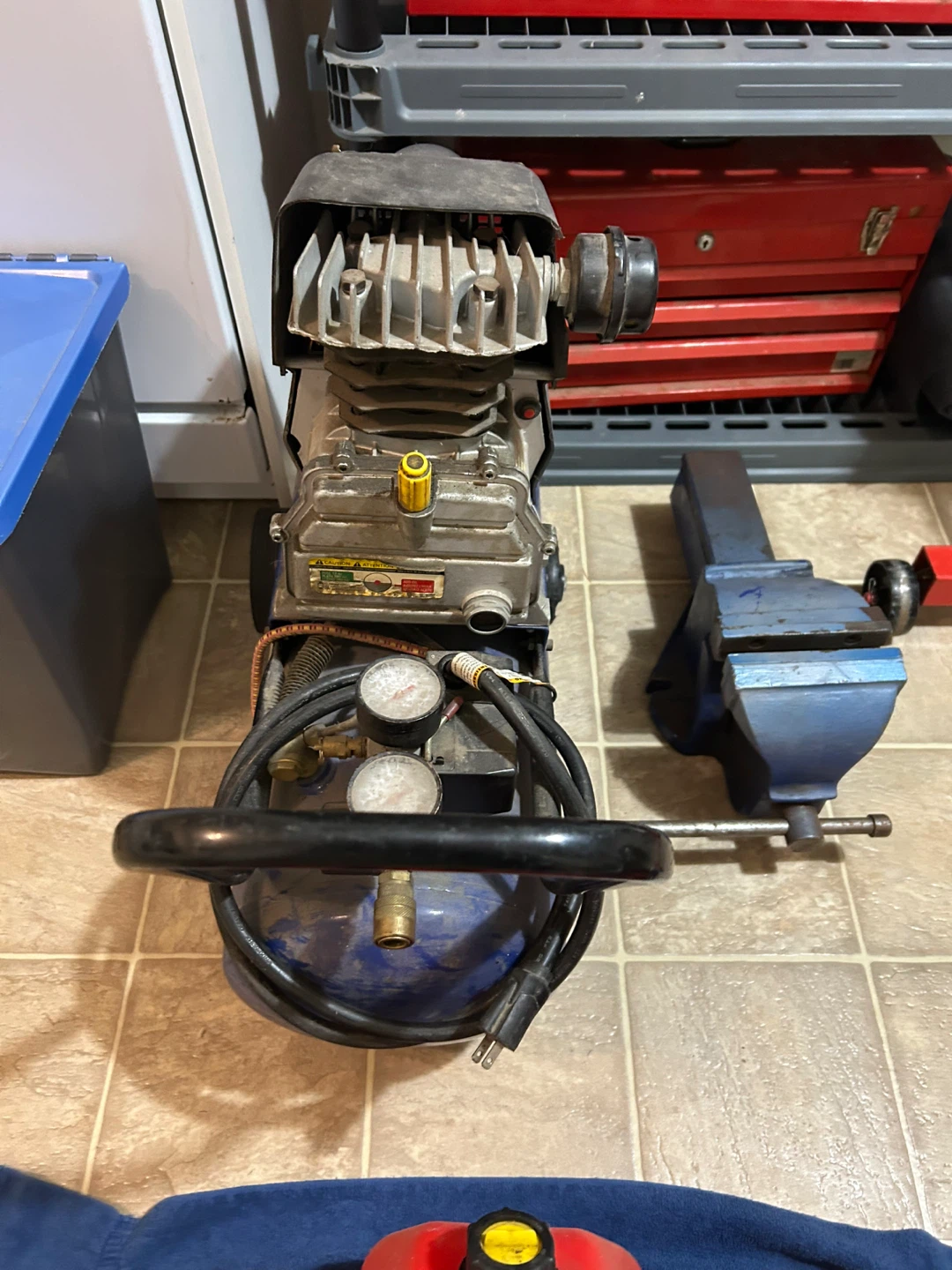 Campbell Hausfeld Air Compressor