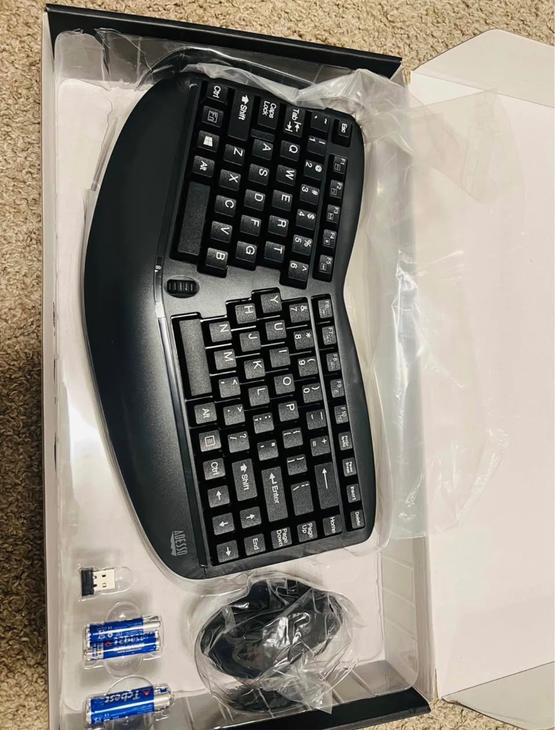 Adeso Ergonomic Wireless Keyboard and Mouse Combo - photo 2