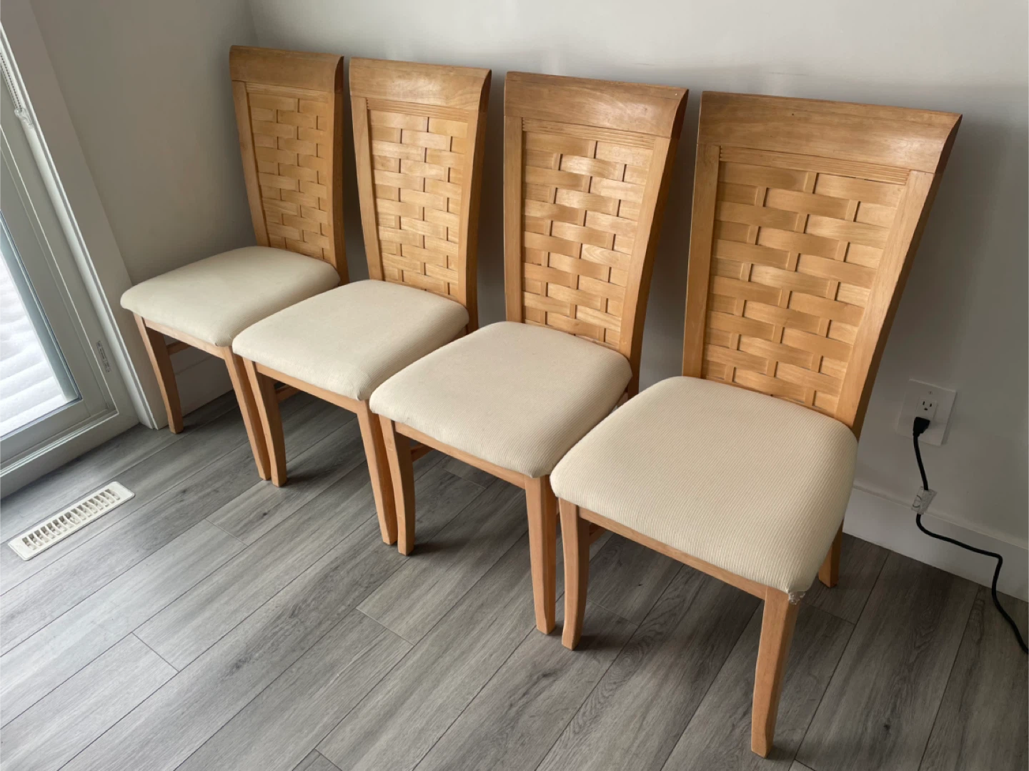 4 Dining Chairs - photo 3