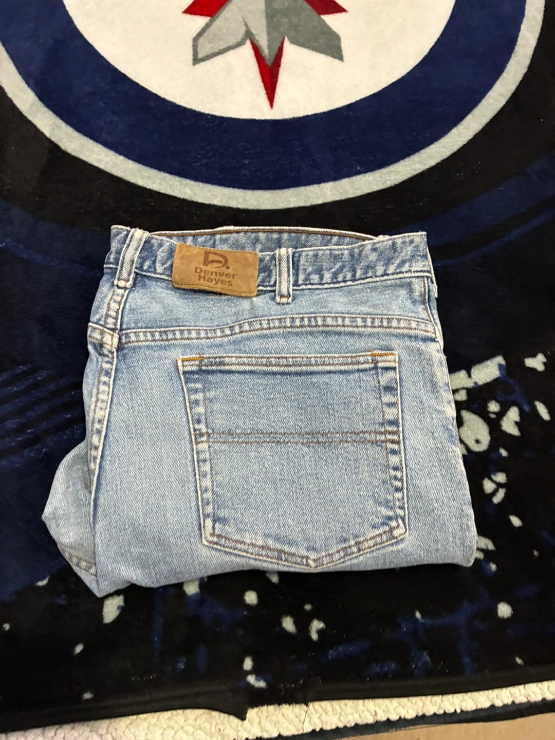 Denver Hayes Light Wash Denim Jeans - Size 36x30