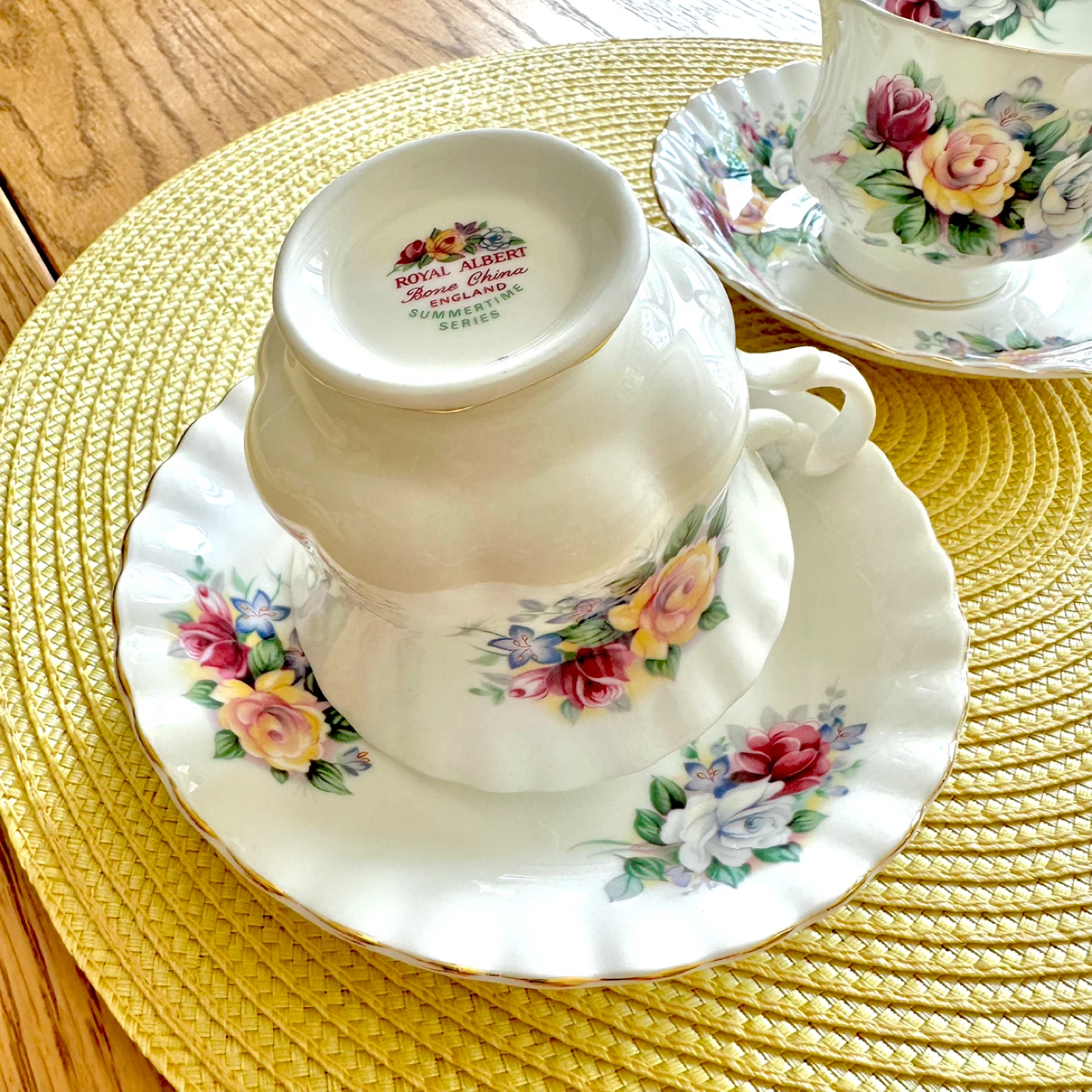 Royal Albert Summertime Series teacups - photo 3