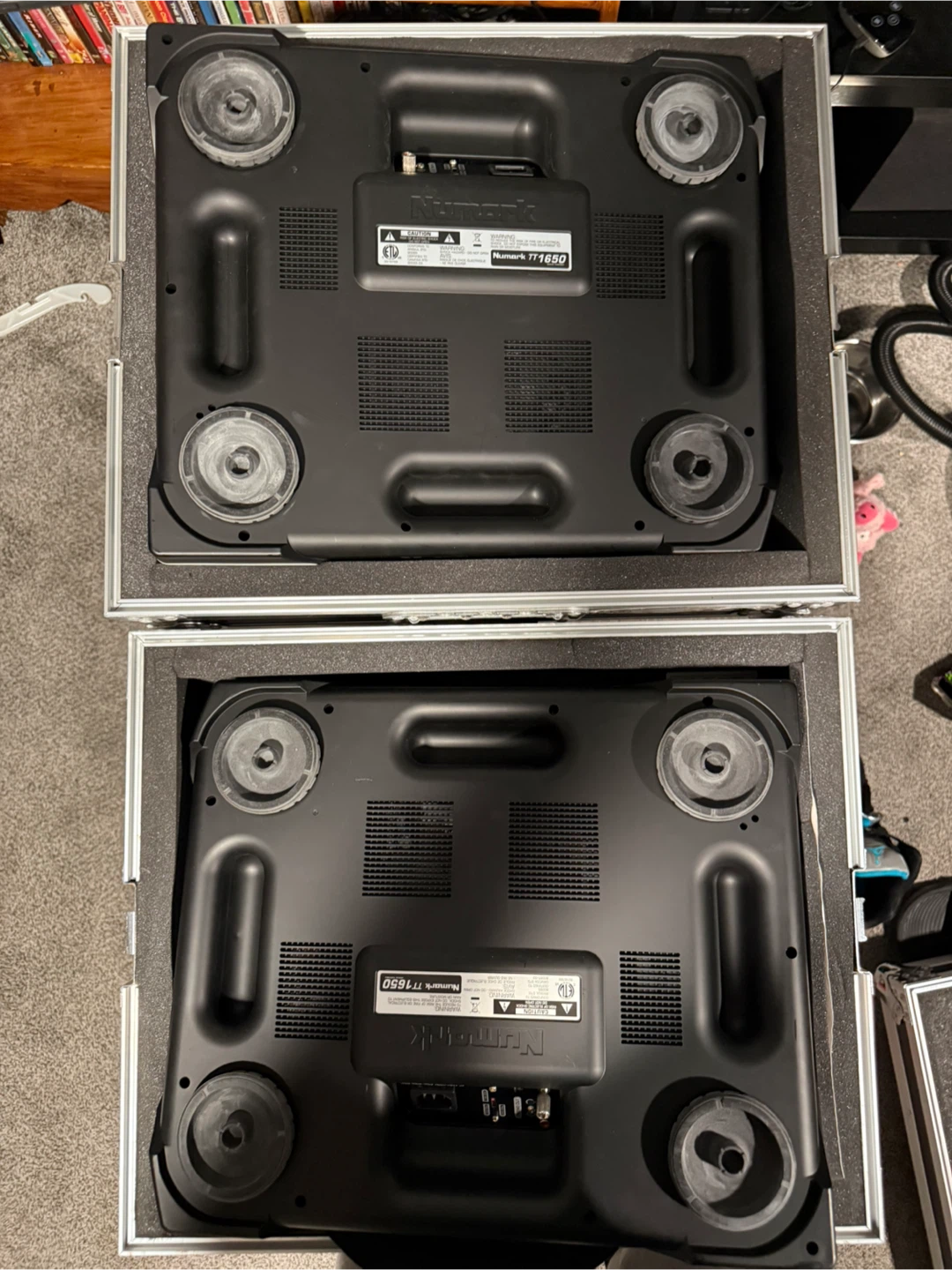 Numark TT-1650 Turntables (Pair) with Odyssey Cases - photo 3