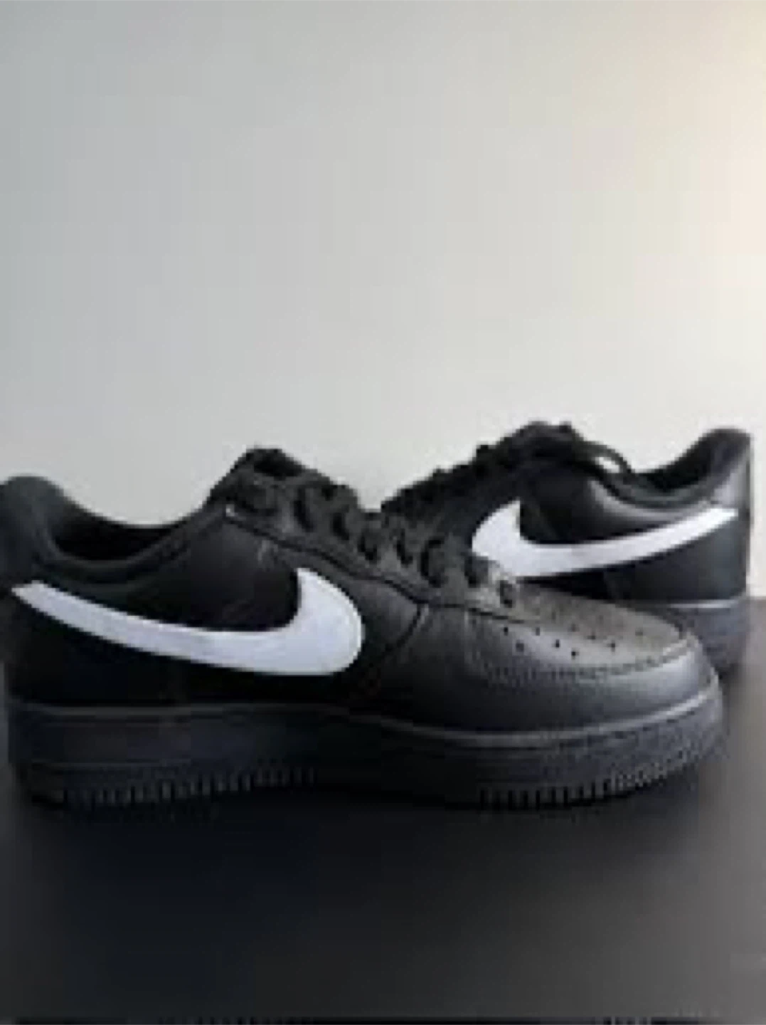 Black Nike Air Force 1 - photo 4
