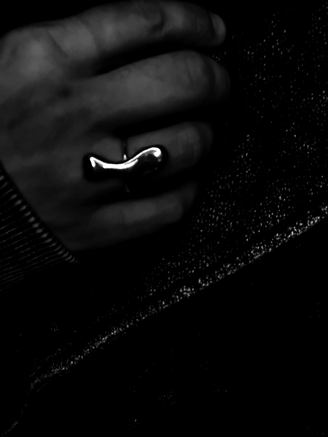 Sculptural Statement Ring - photo 2