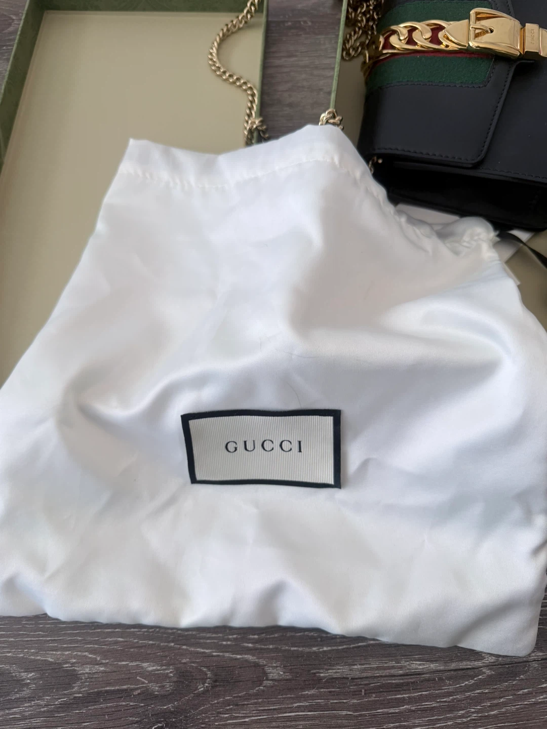 Gucci Black Leather Shoulder Bag with Green and Red Stripe - photo 4