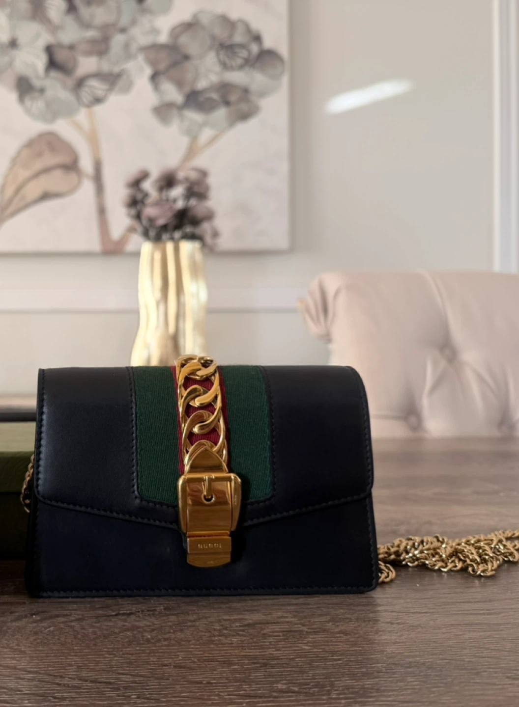Gucci Black Leather Shoulder Bag with Green and Red Stripe