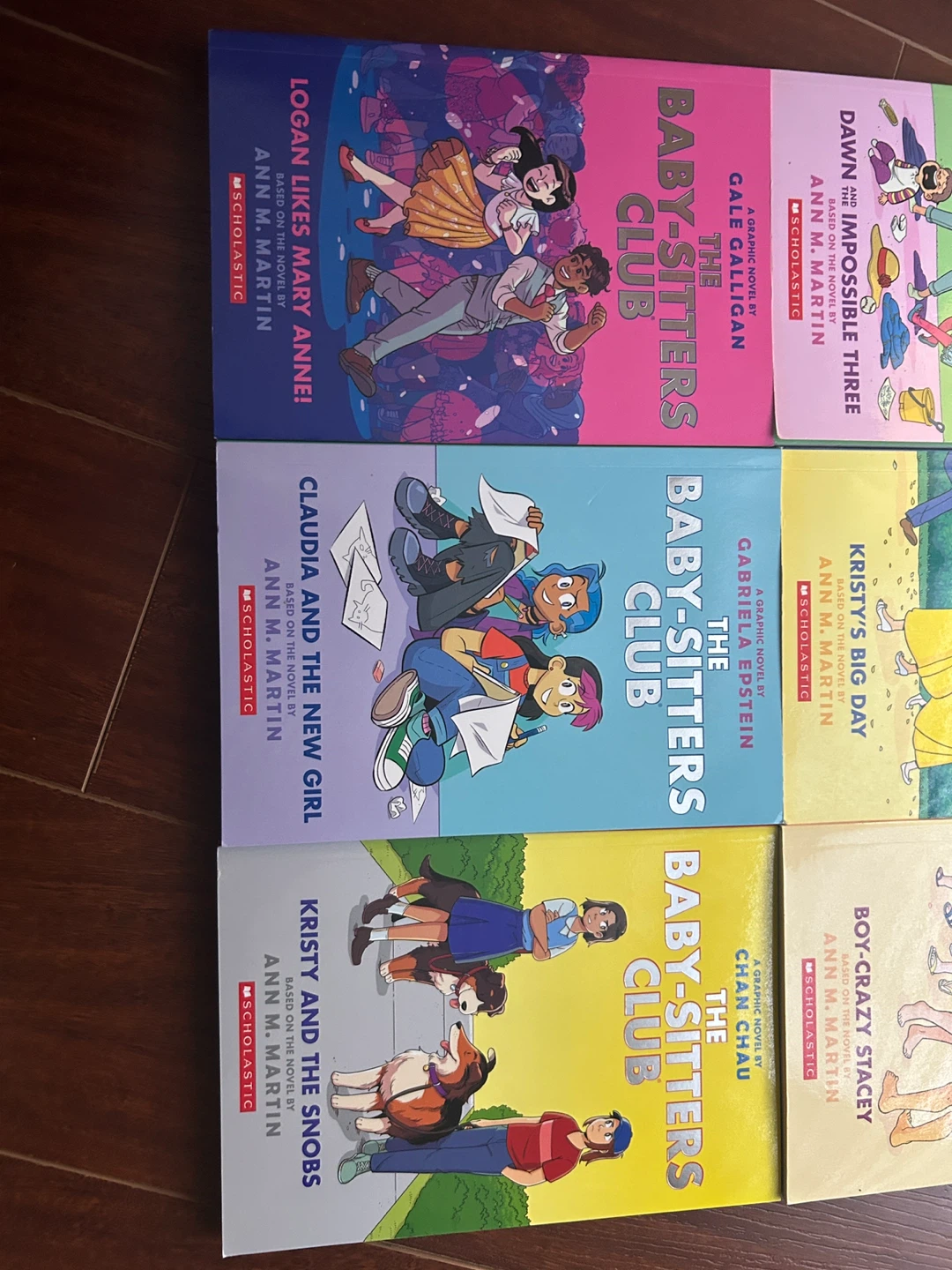 The Baby-Sitters Club Graphic Novels - Set of 6 - photo 3
