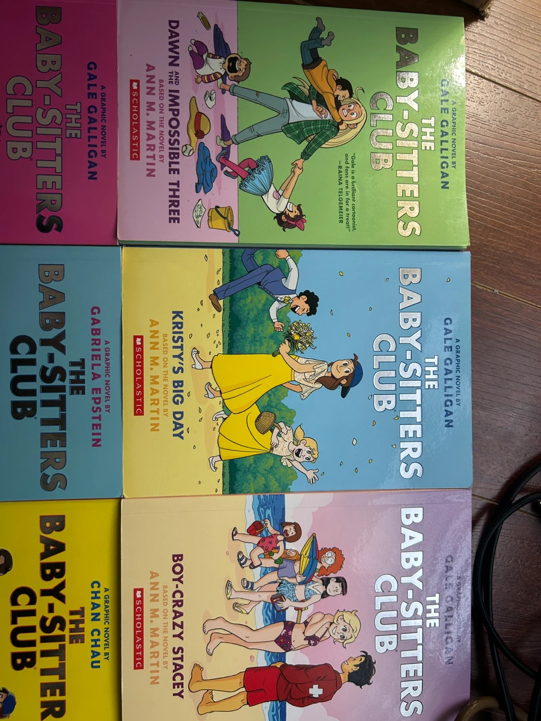 The Baby-Sitters Club Graphic Novels - Set of 6 - photo 2