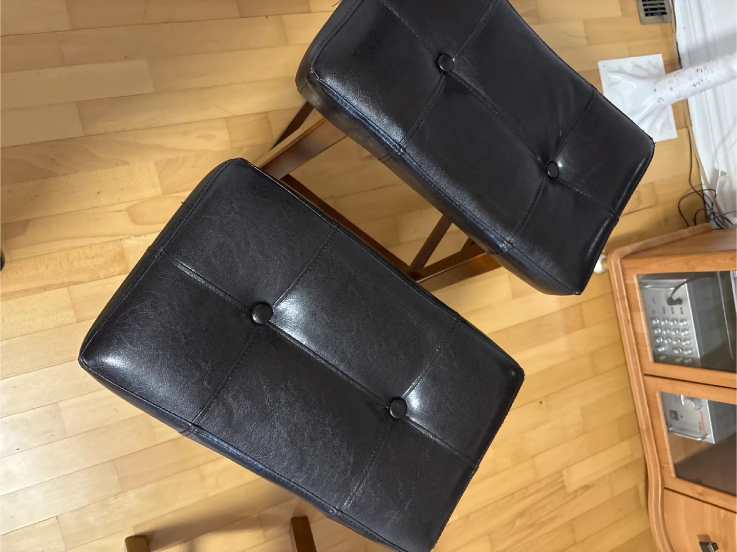 Set of 3 Black Tufted Counter Stools - photo 2