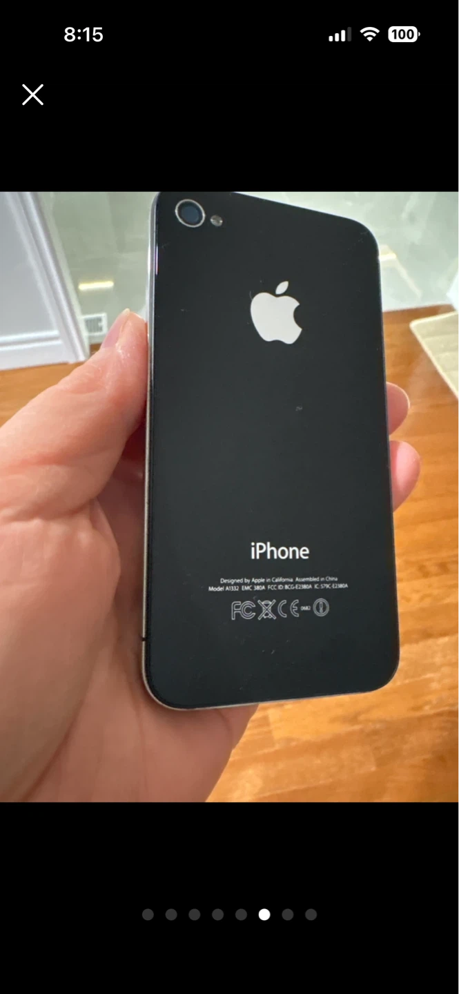Apple iPhone 4 32GB Black - photo 2