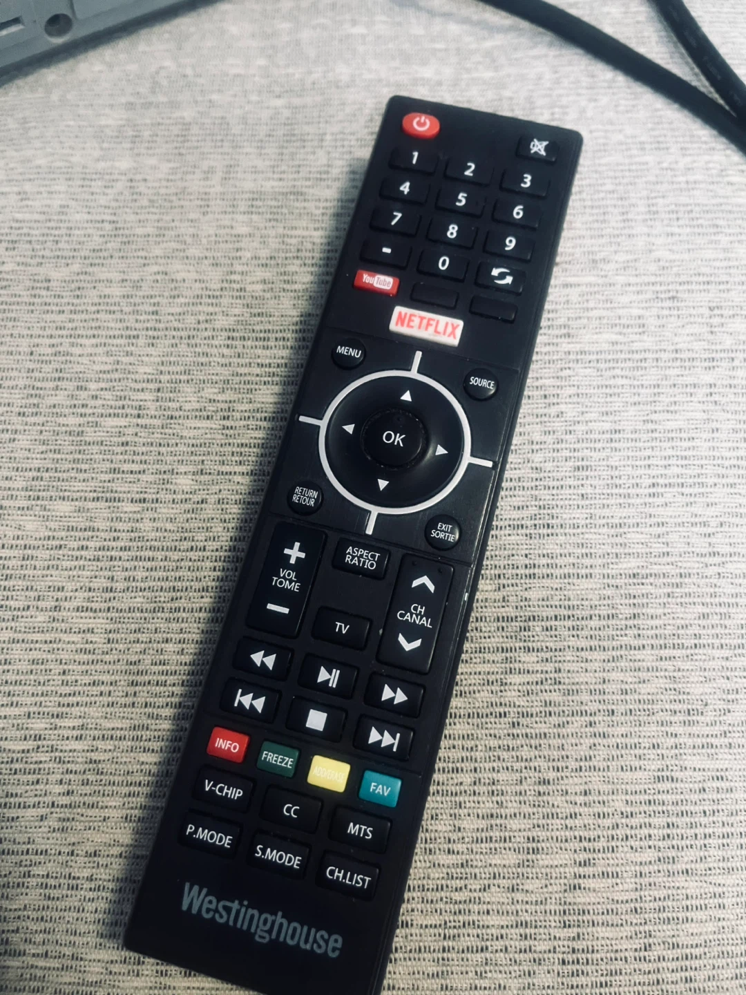 40 inch TV with Wifi, Netflix & a Chromecast - photo 2