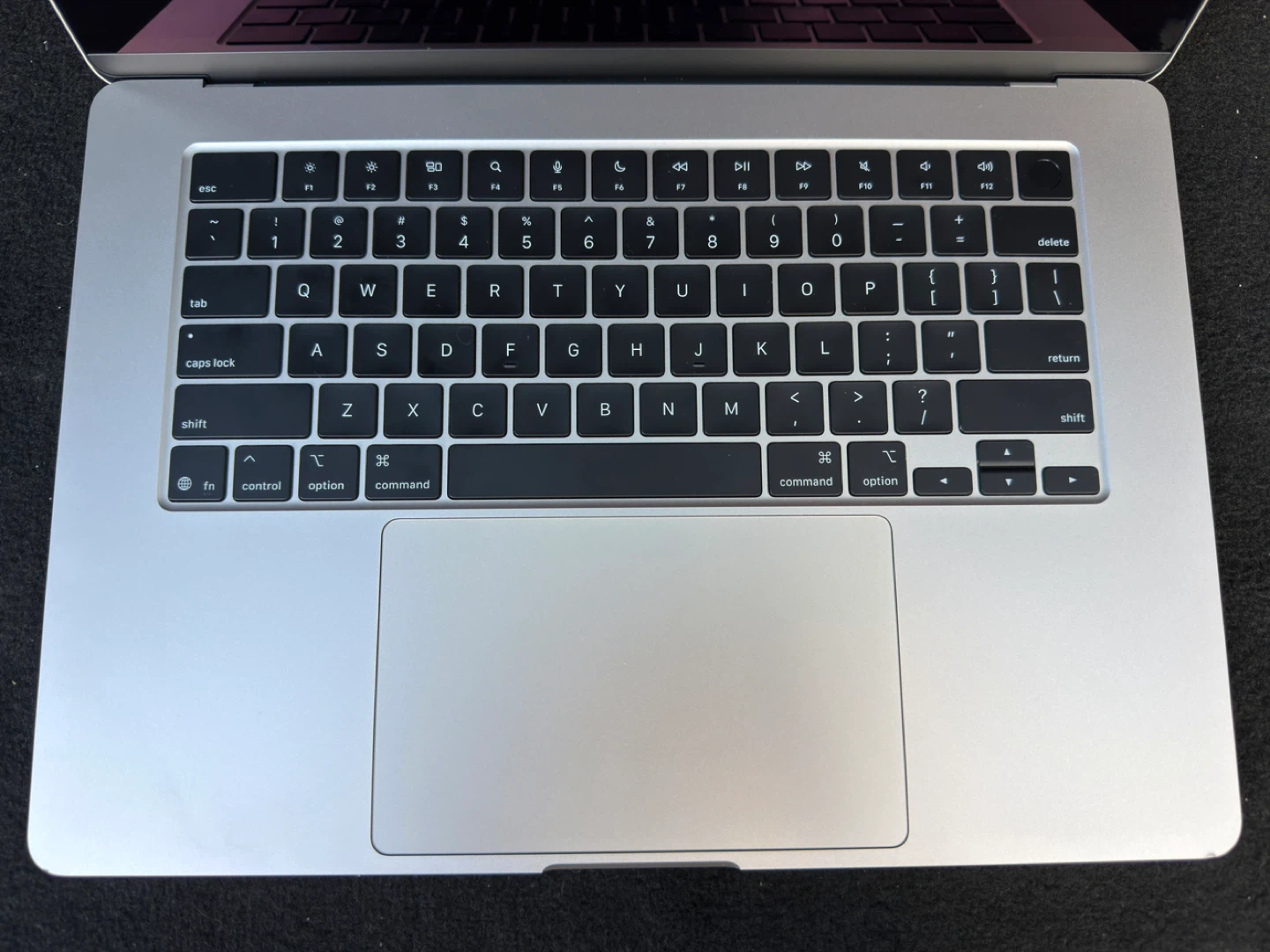 Apple 15” MacBook Air (M4) - photo 5