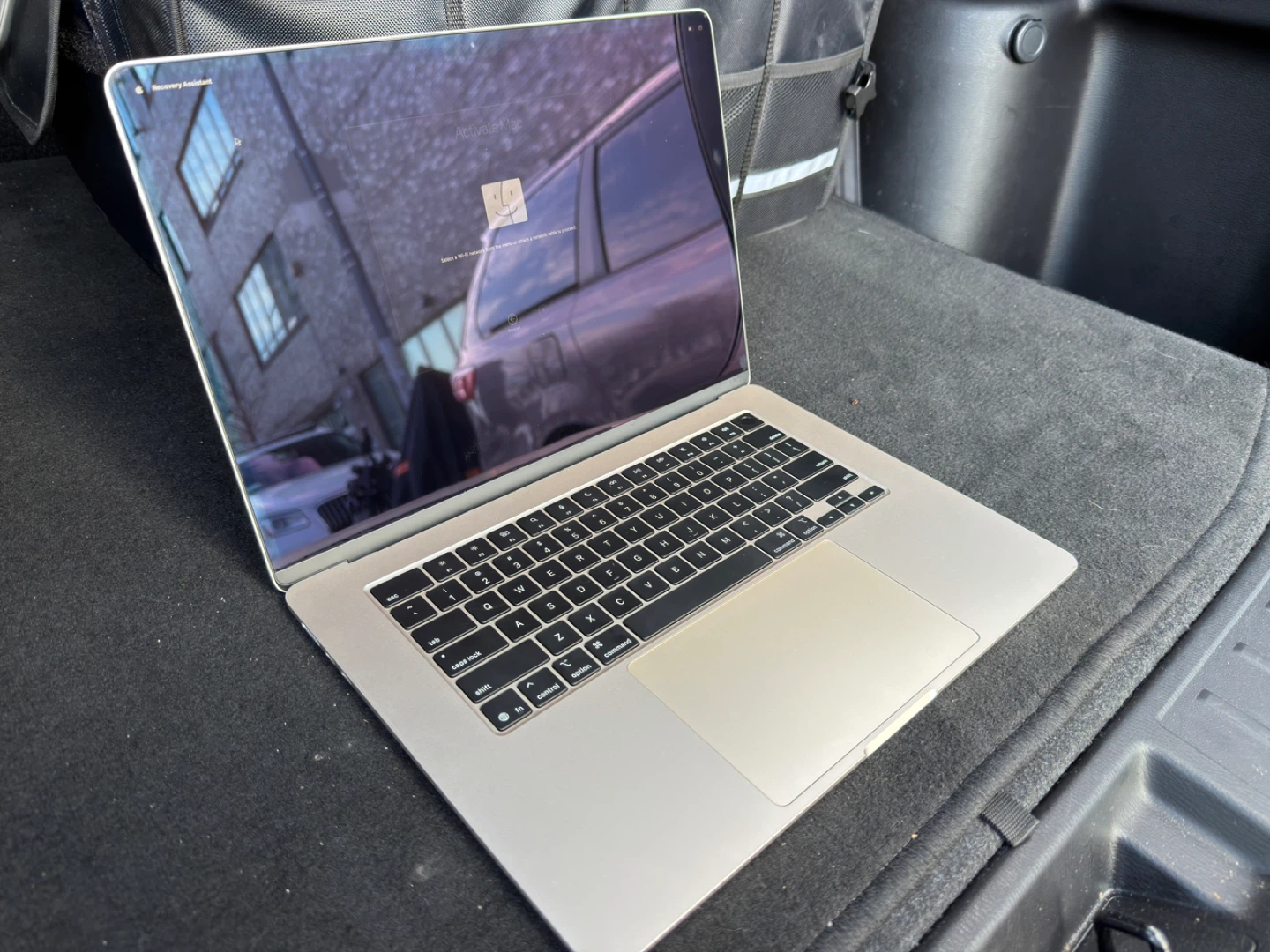 Apple 15” MacBook Air (M4)