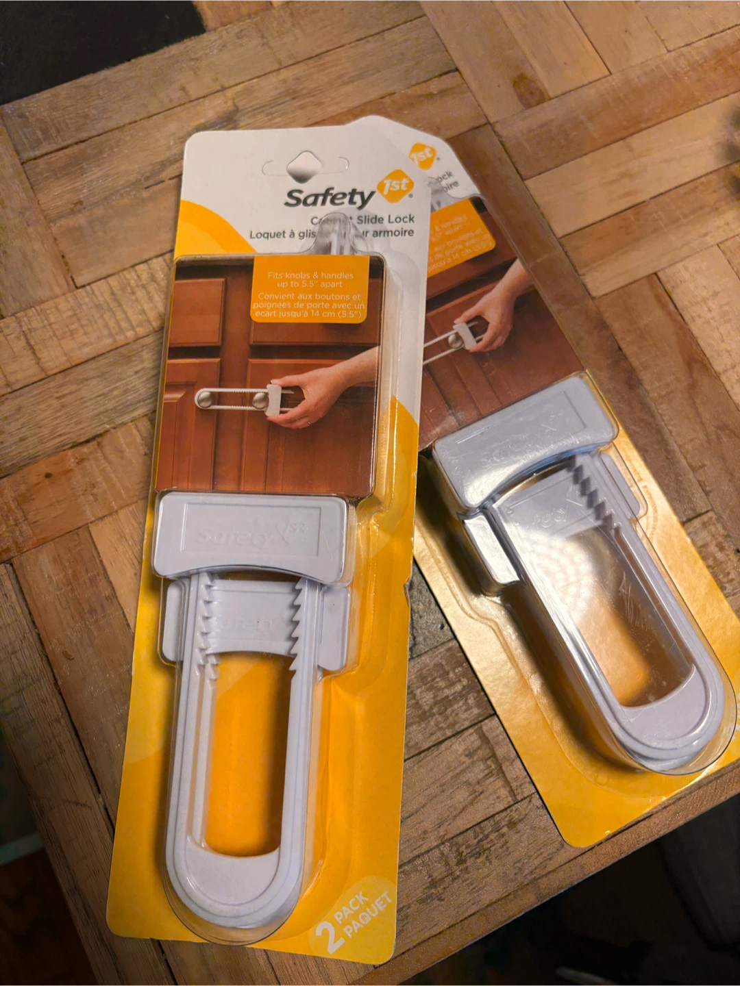 Baby-proof / childproof Cabinet Slide Locks - photo 4