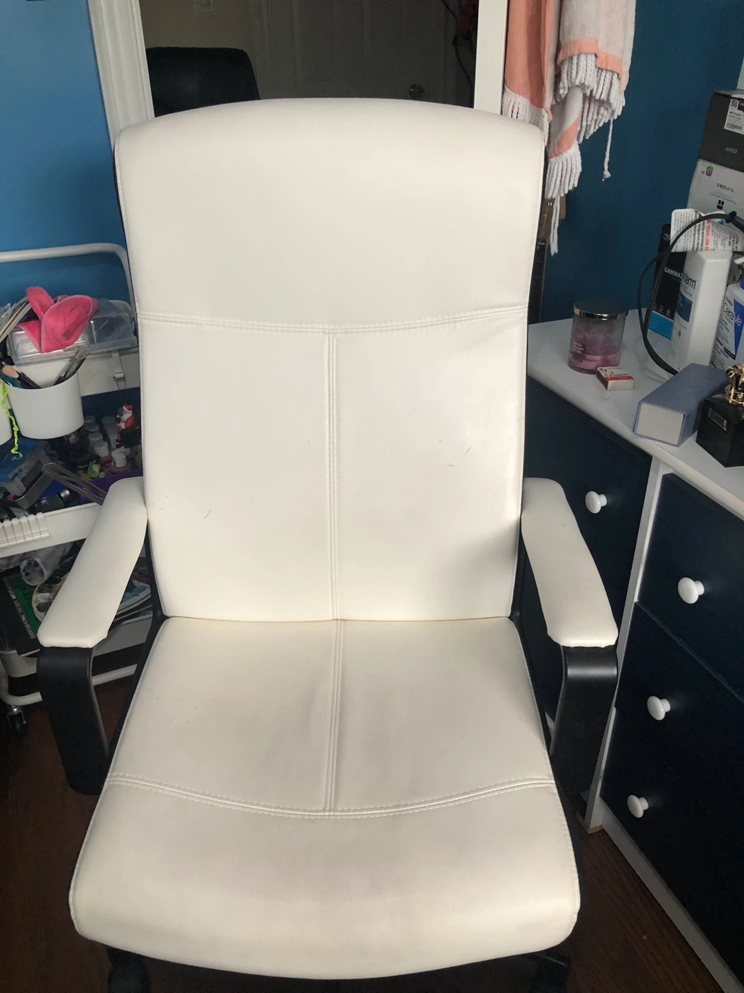 White Office (desk) Chair - photo 3