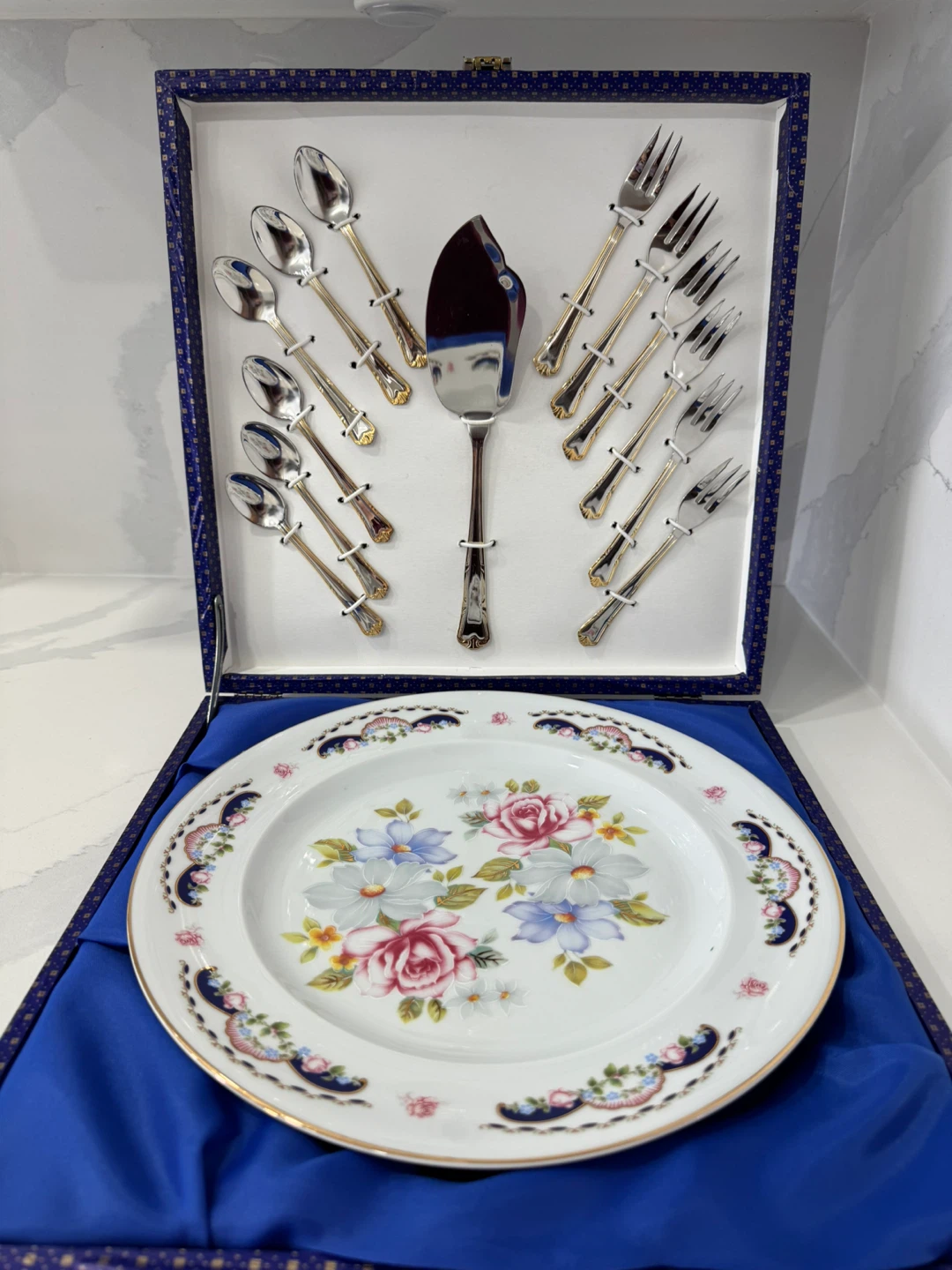 T. Limoges Portugal Dessert Set with Cake Server & Plate
