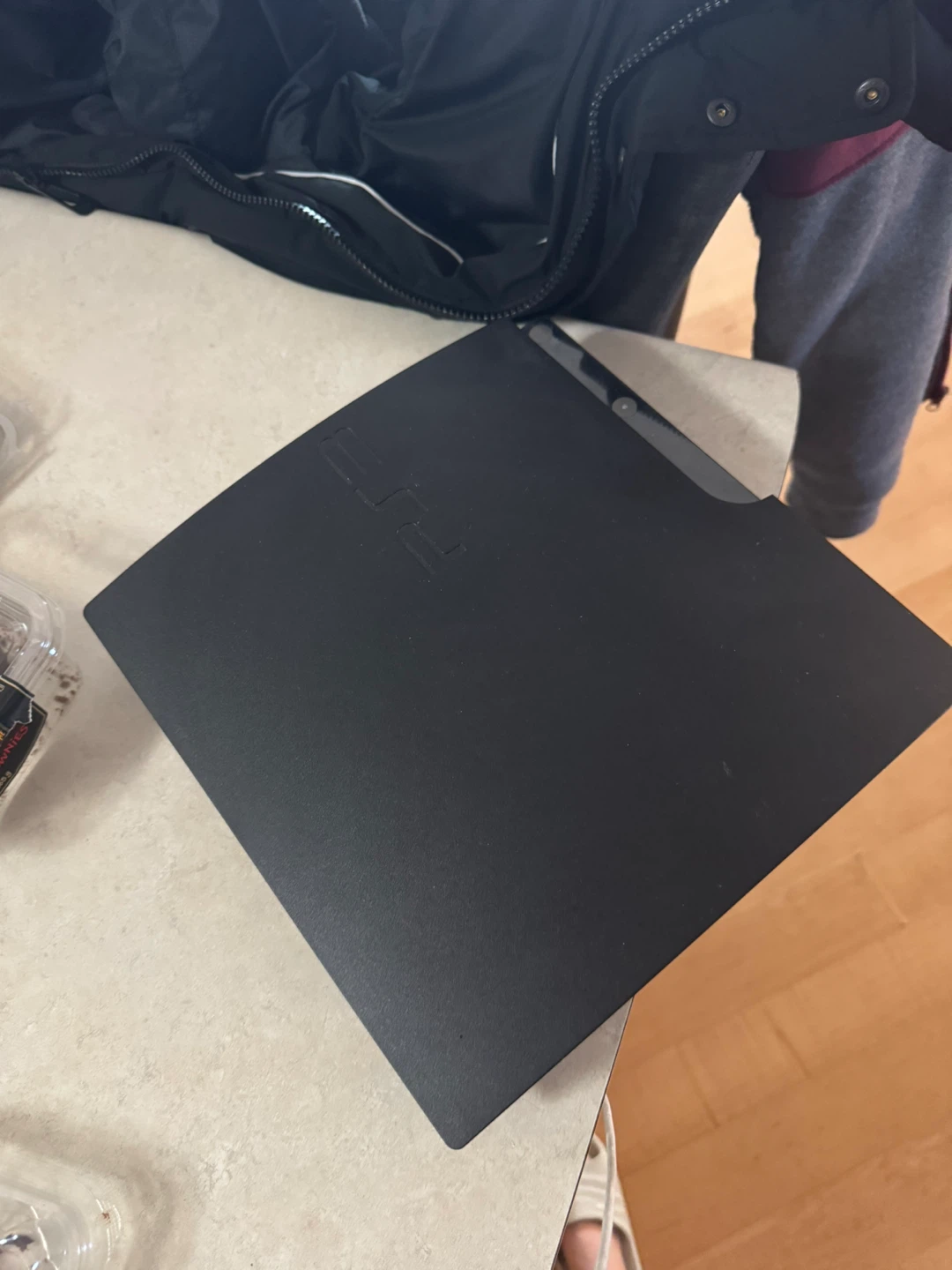 Sony PlayStation PS3 - photo 2