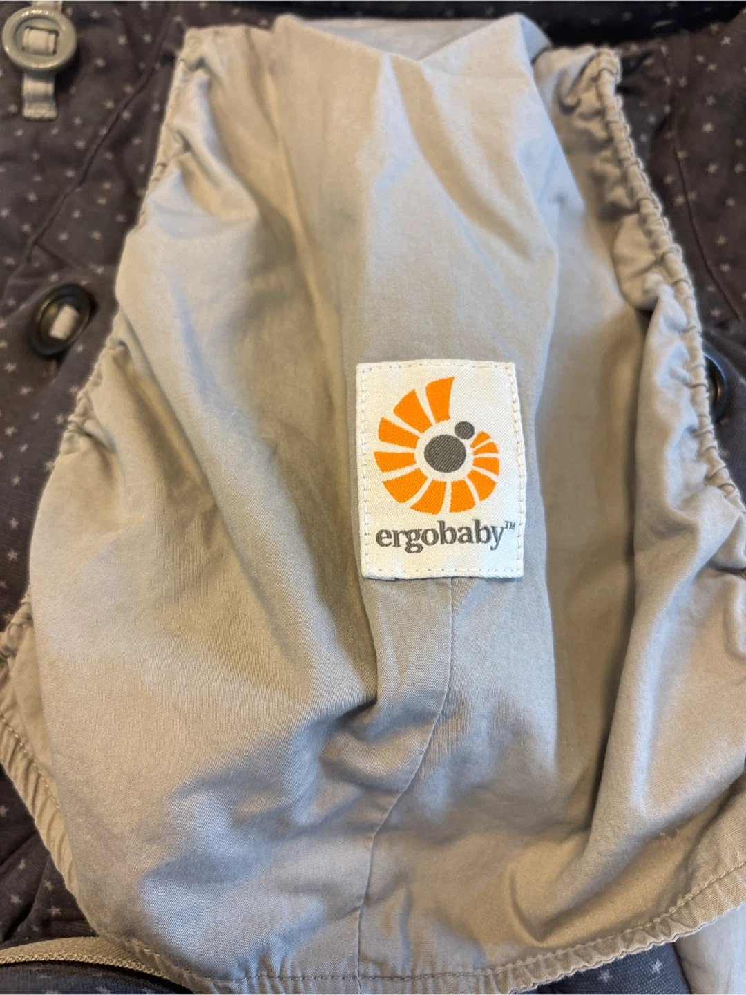 Ergobaby with Easy Snug Infant Insert - photo 2