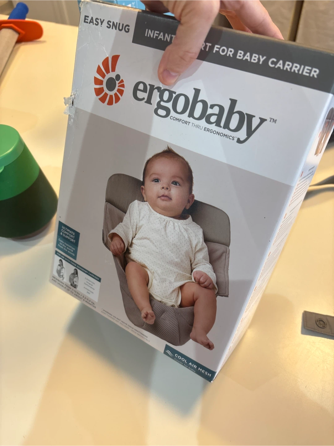 Ergobaby with Easy Snug Infant Insert - photo 5