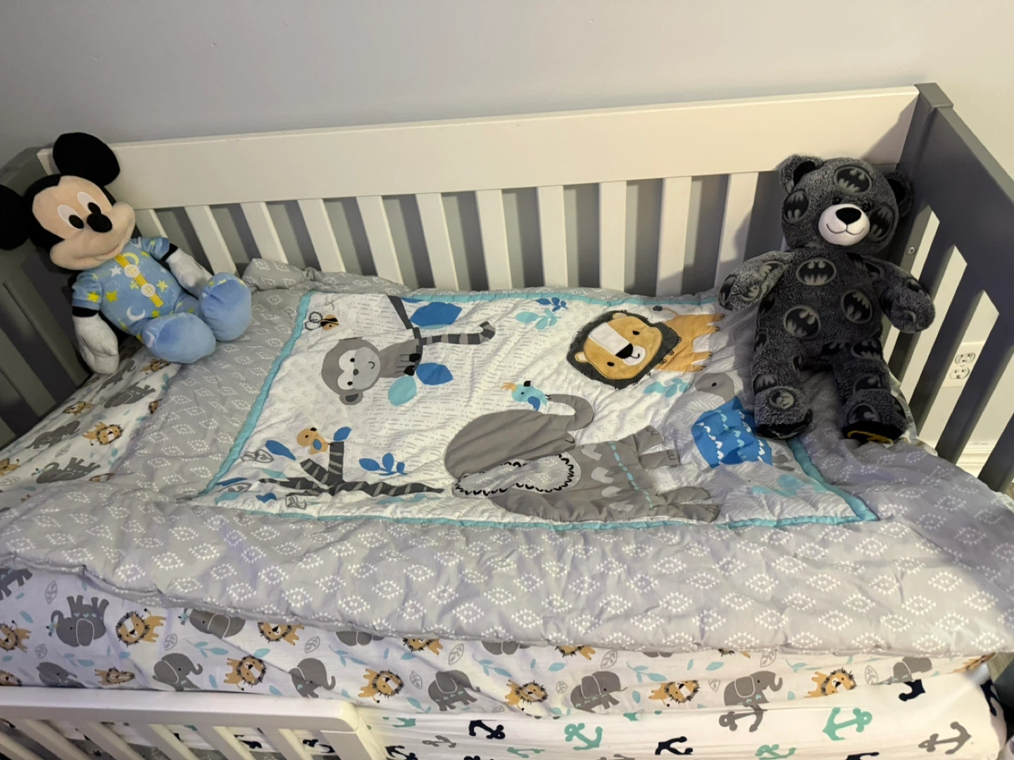 Baby crib, toddler convertible - photo 2