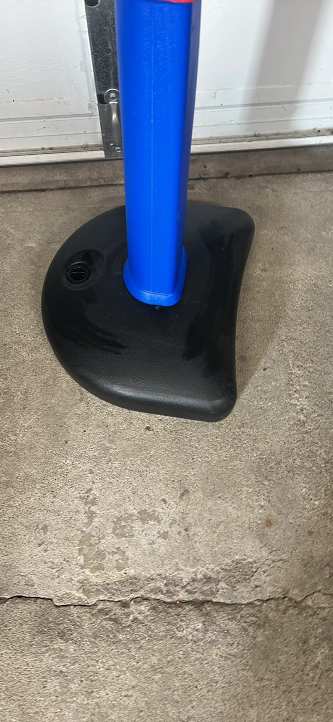 Little Tikes Adjustable Height Basketball Hoop - photo 4