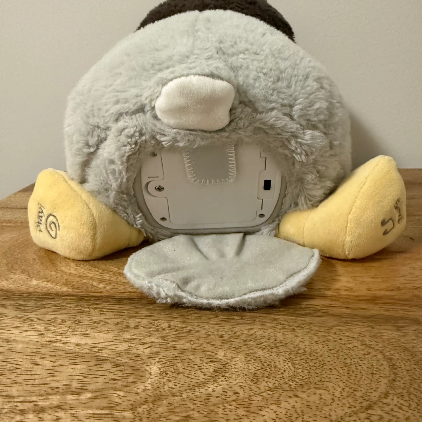 Baby GUND Animated Kissy the Penguin Plush Toy - photo 4