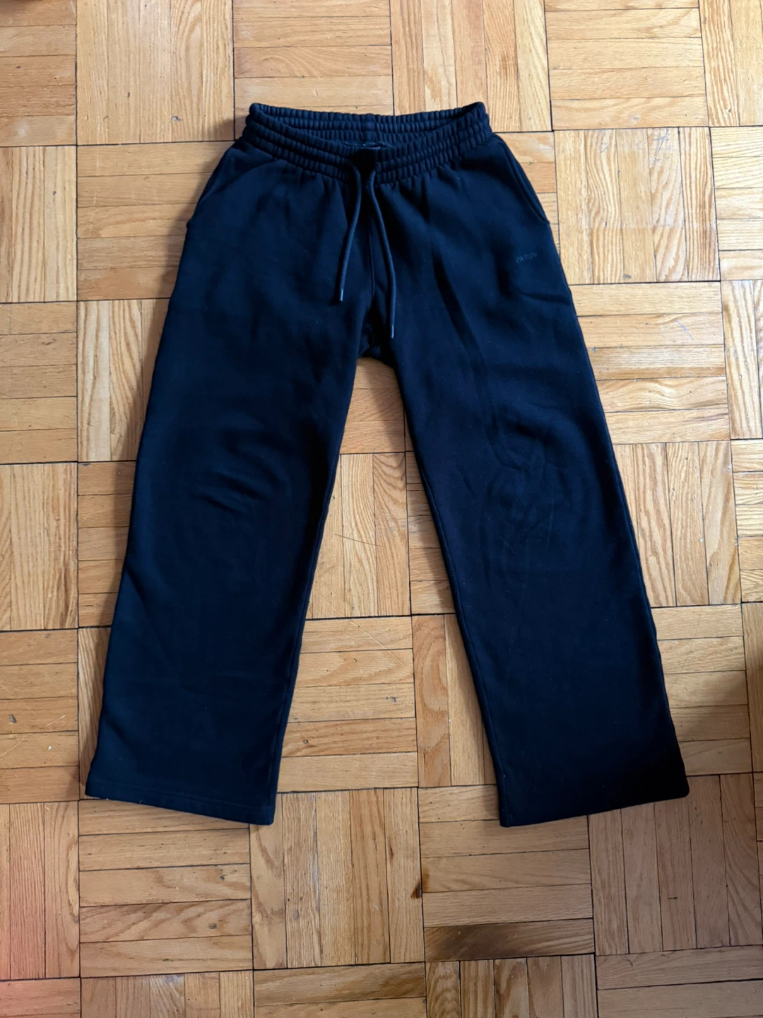 TNA Aritzia Cozy Fleece Boyfriend Wide Sweatpants - Size XS