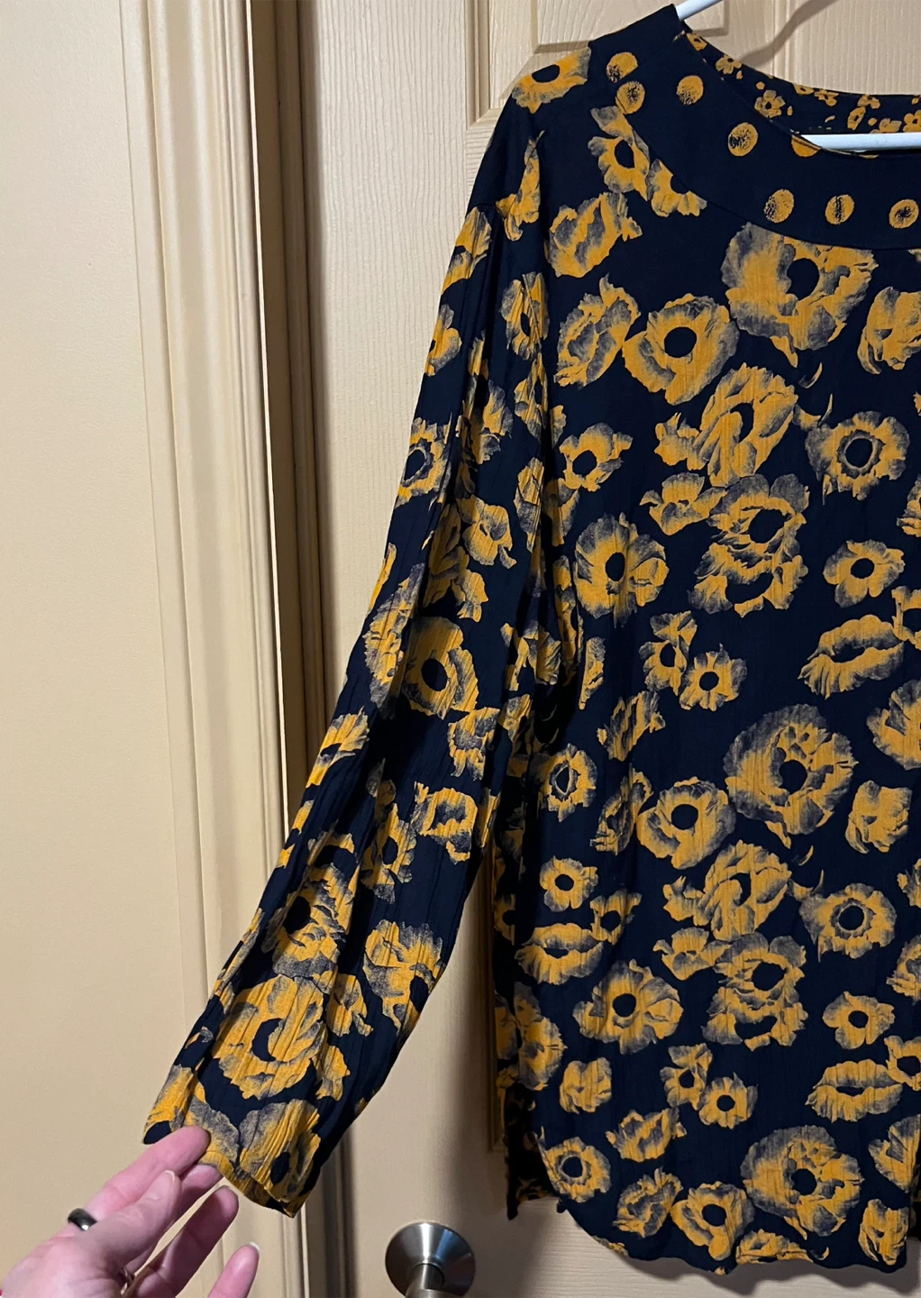 Carole Little Women's Skirt & Long Sleeve Blouse Size L - photo 3
