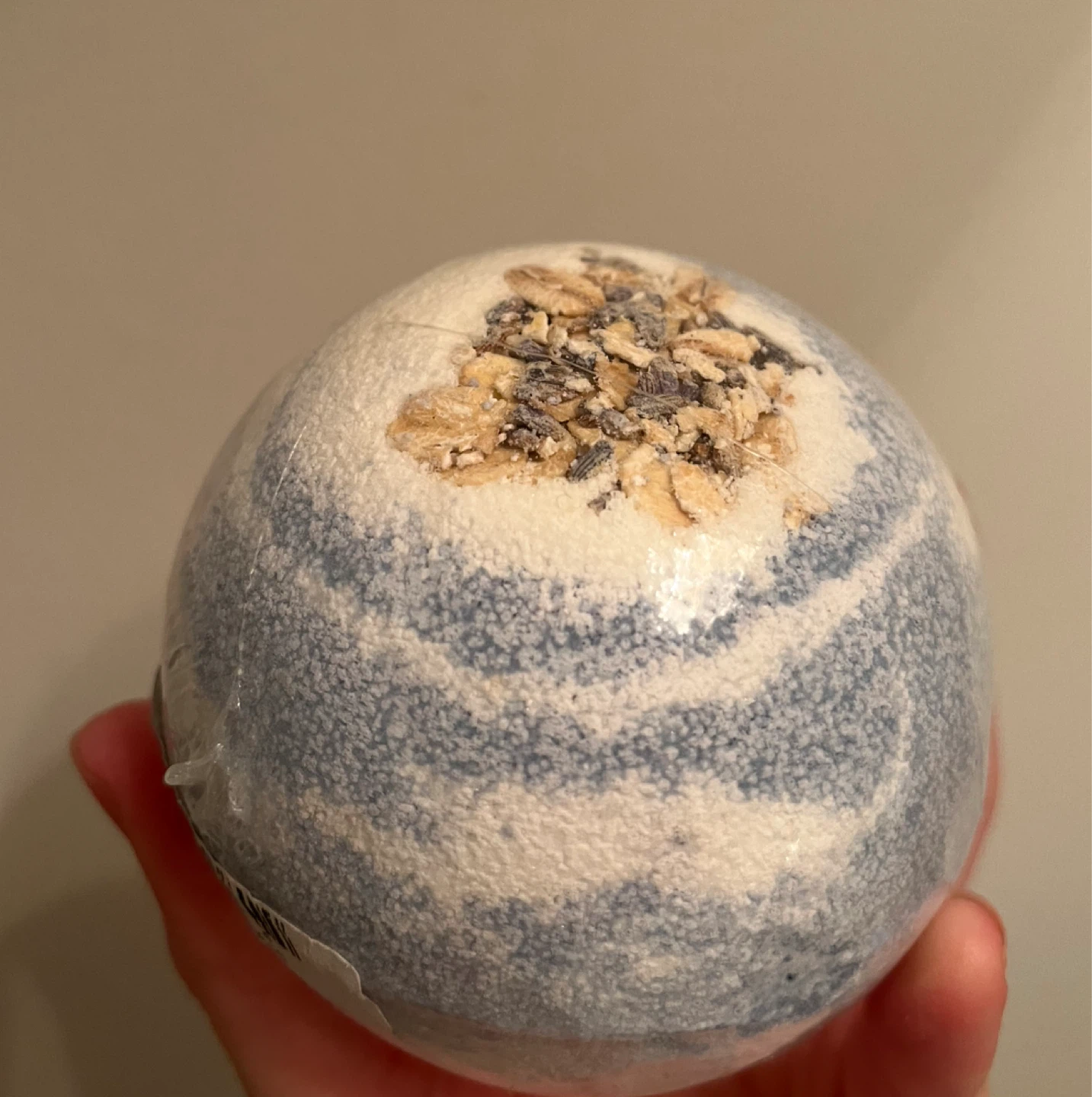 Charmed Aroma Bath Bomb with Surprise Ring - Size 10 - photo 2