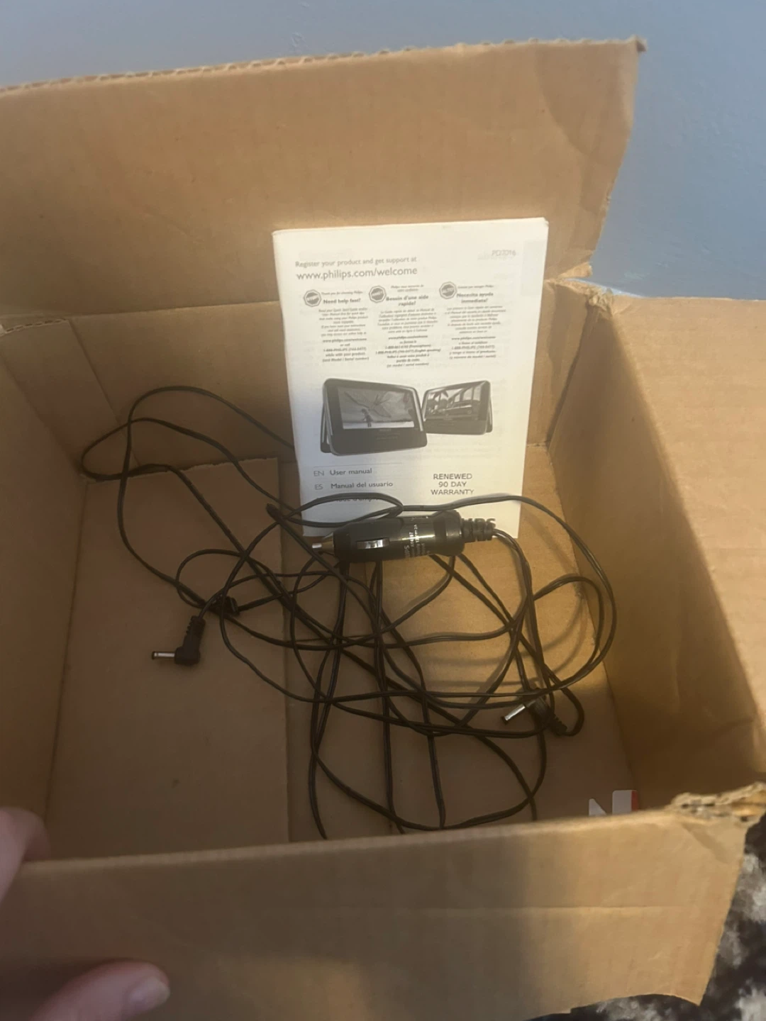 Philips Portable Dual Screen DVD Player - photo 2