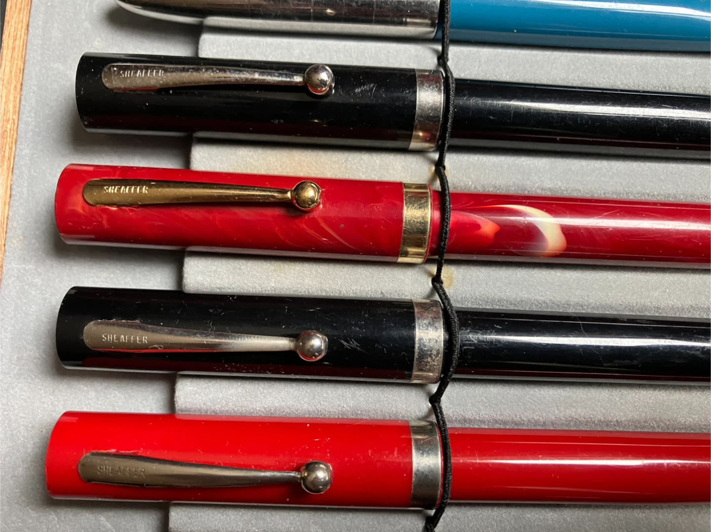 Sheaffer Fountain Pens - Red and Black Set