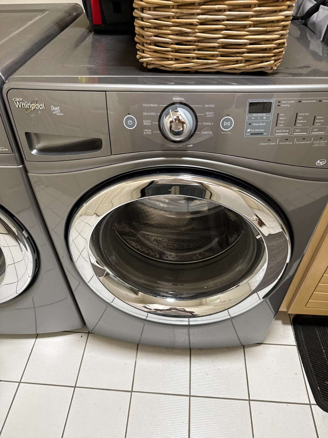 Whirlpool Duet Washer & Dryer Set