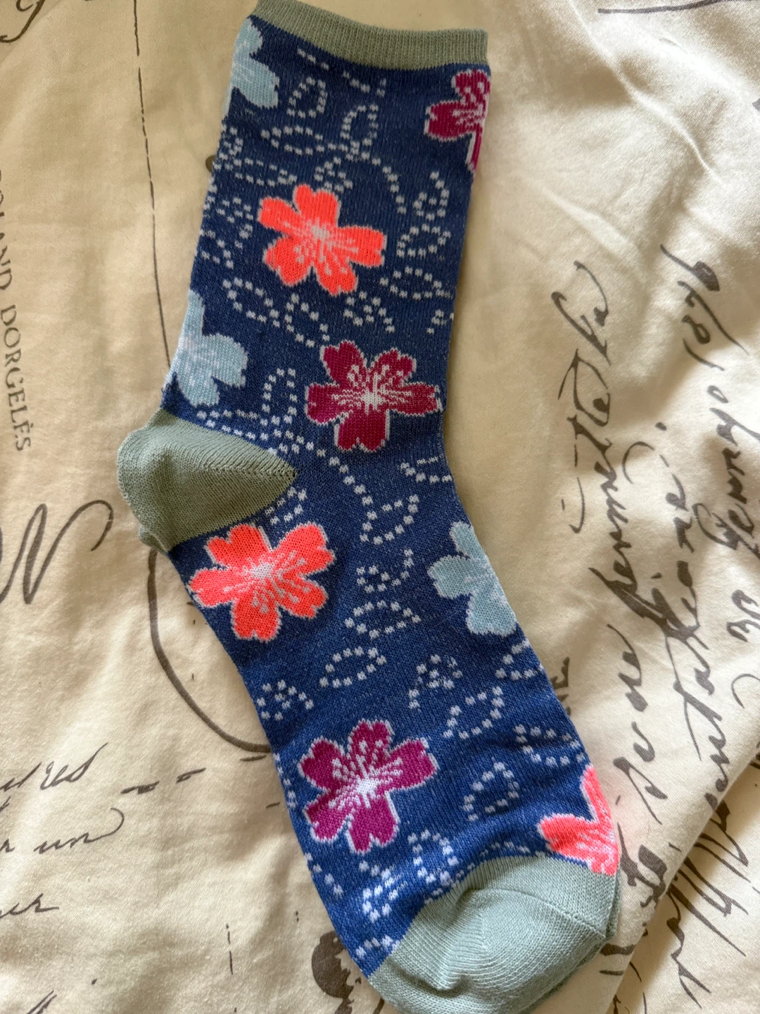 Blue Floral Crew Socks 🥕