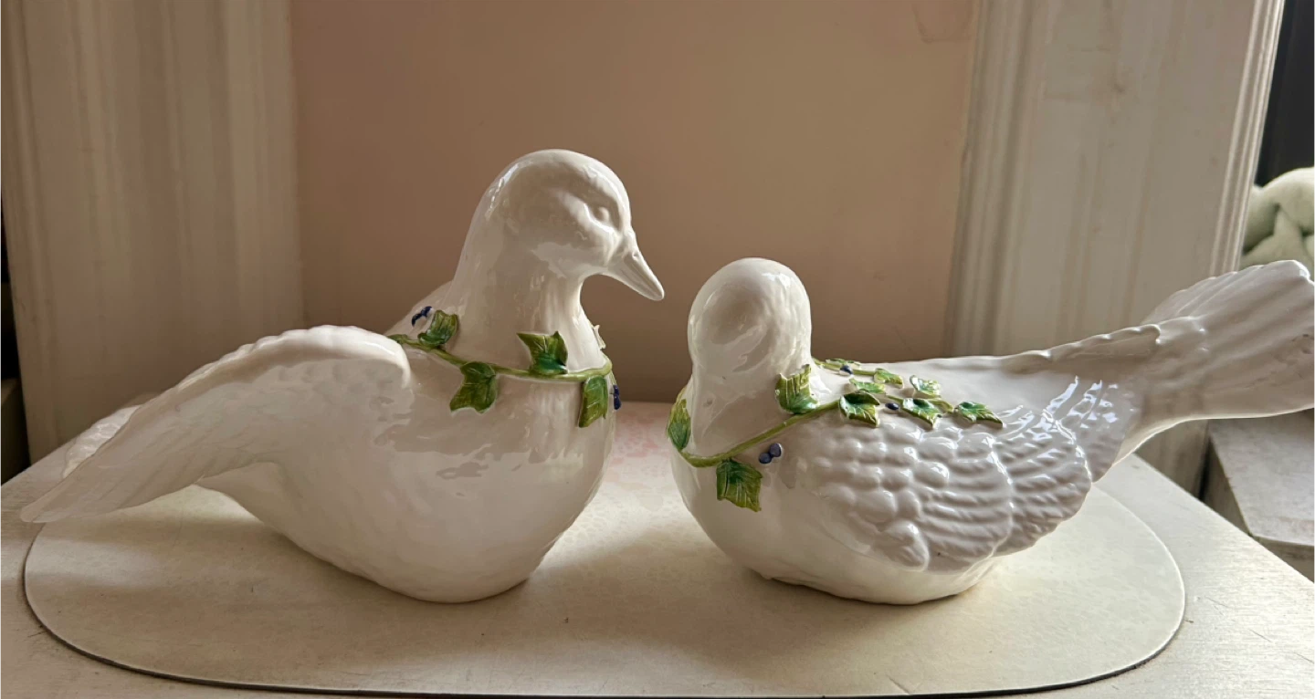 Set of white glazed ceramic doves