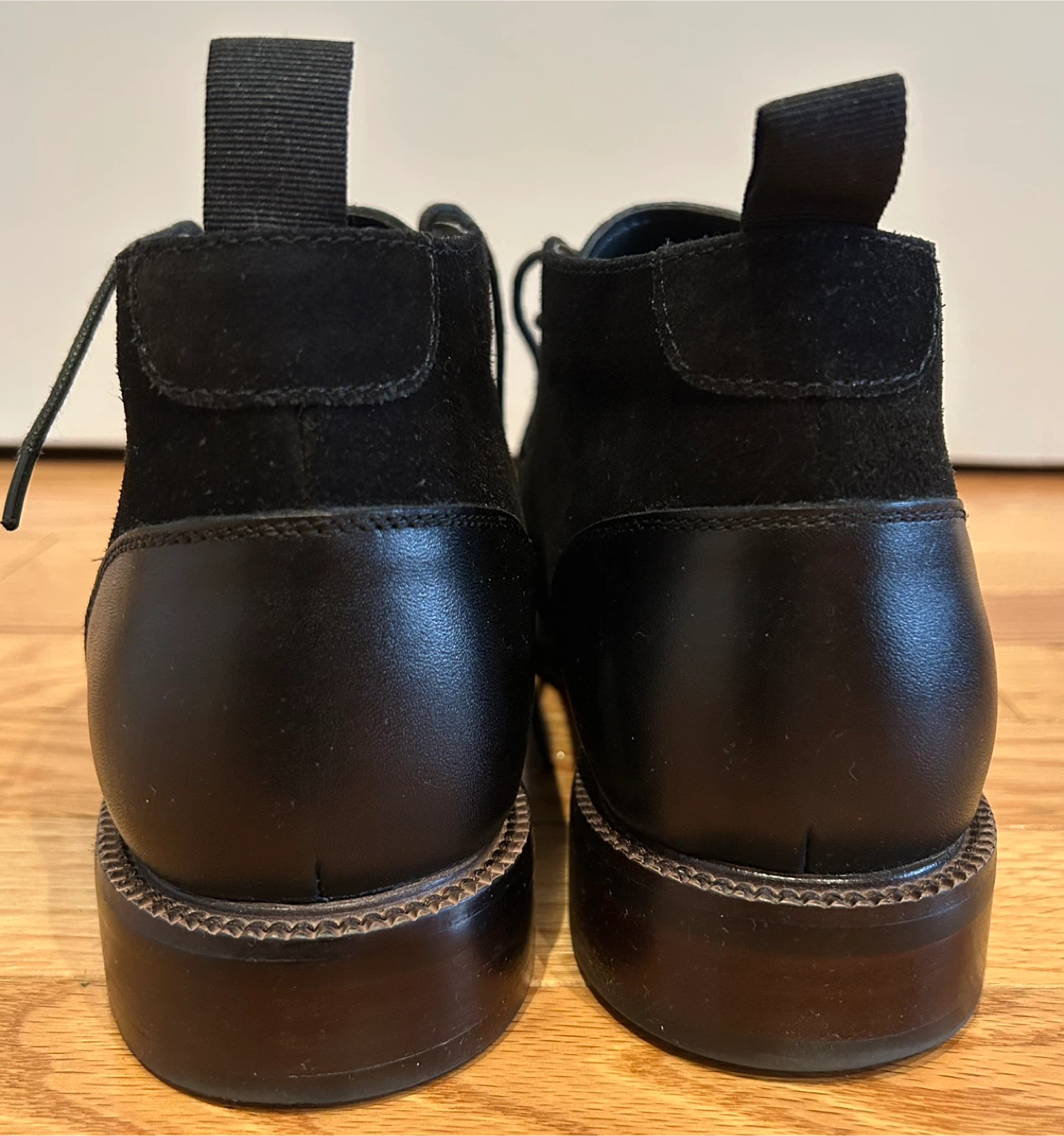 Blondo Waterproof Suede Chukka Boots - Black - photo 2