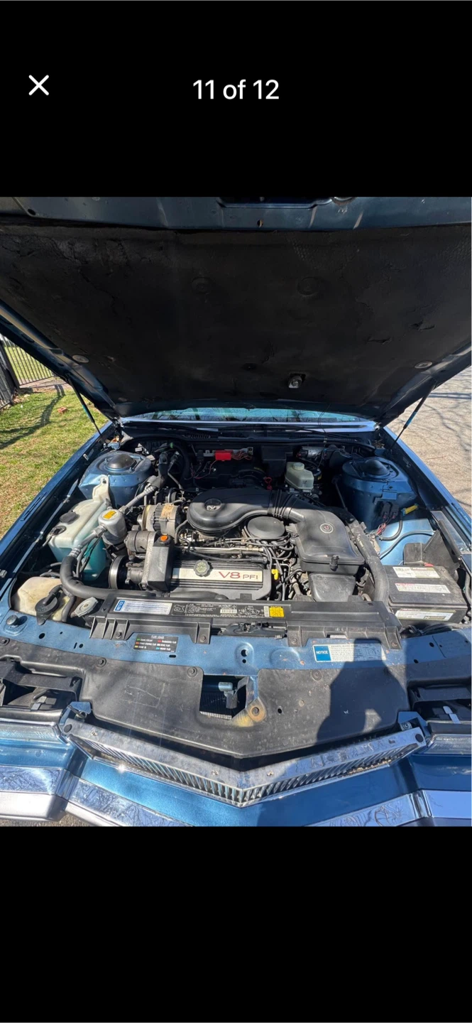 1990 Cadillac Fleetwood Coupe - Blue - photo 5