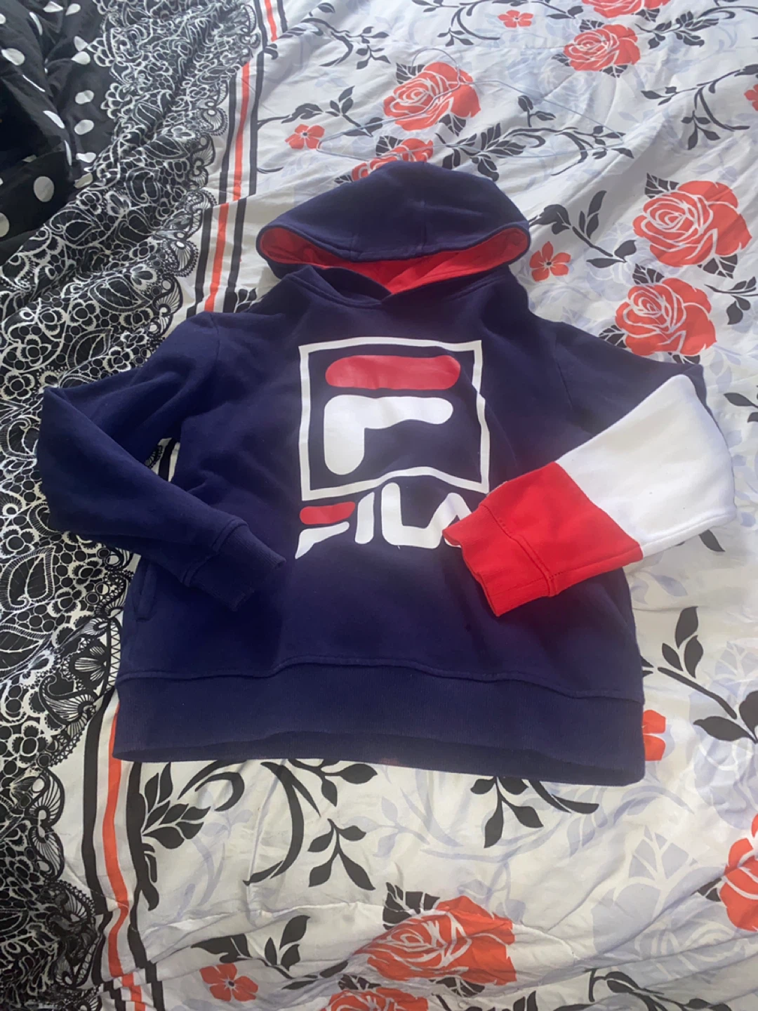 Fila Hoodie size m in mens or kids