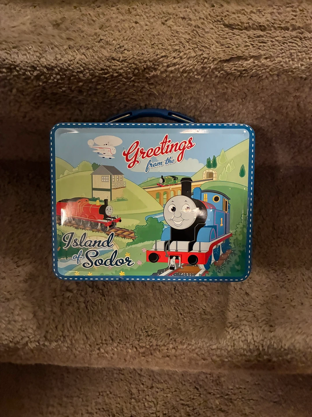 Thomas the train tin lunchbox - photo 2