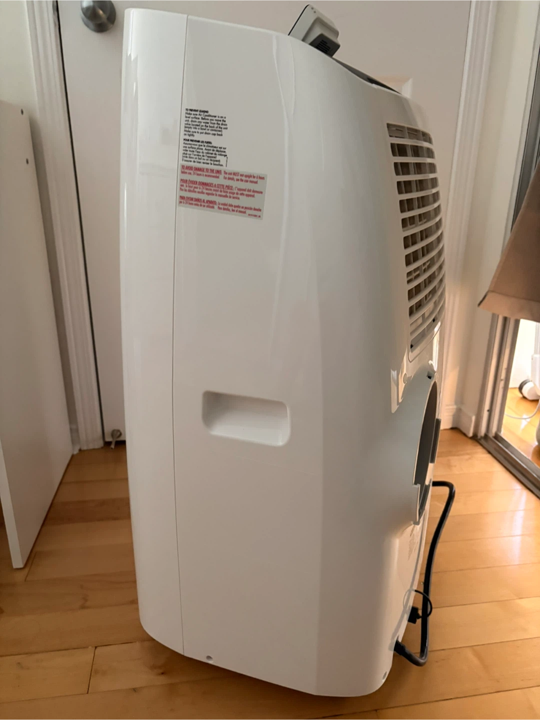 DeLonghi Pinguino Portable Air Conditioner - photo 4