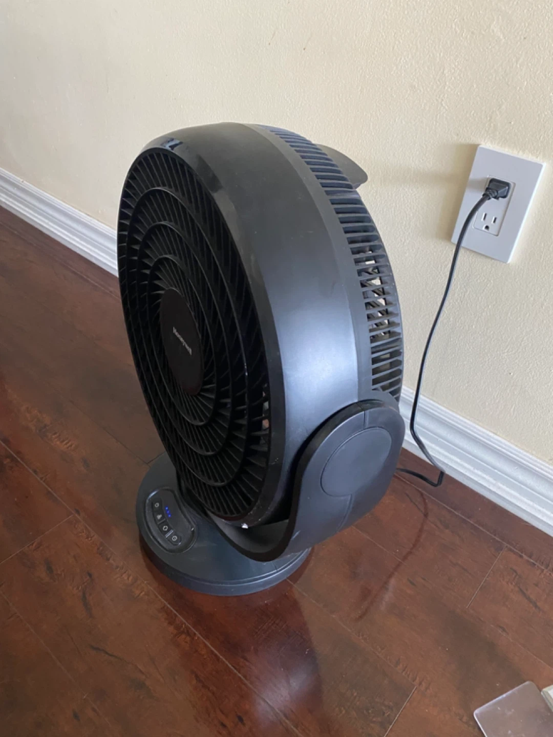 Honeywell TurboForce Fan - photo 2