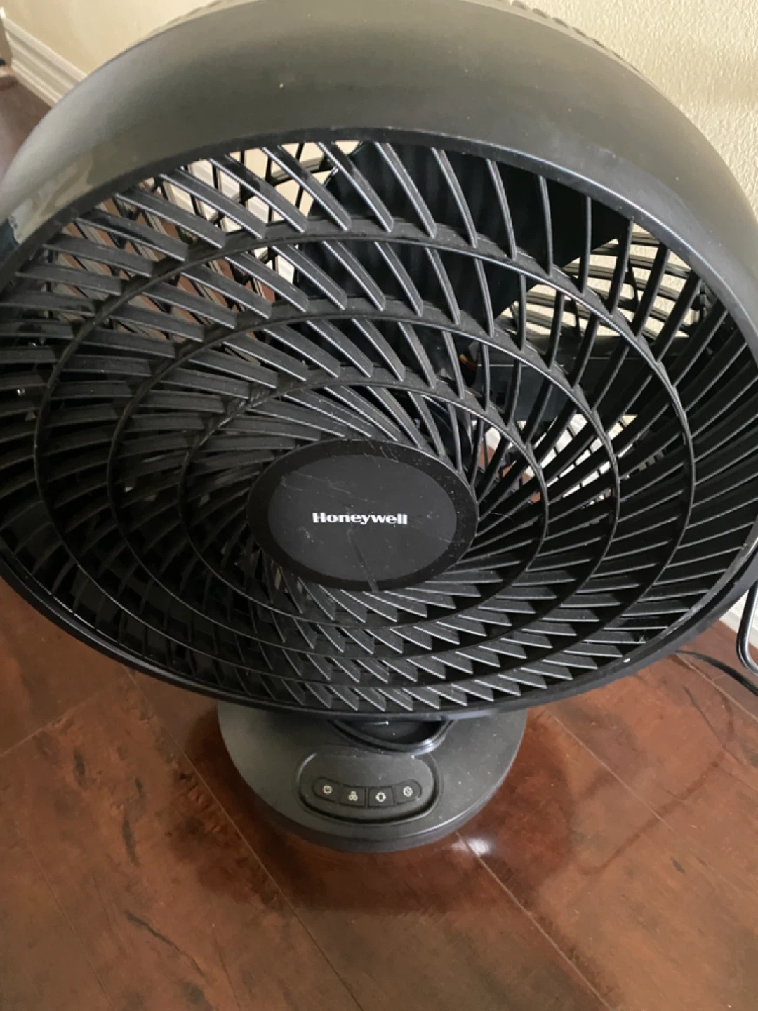 Honeywell TurboForce Fan - photo 3