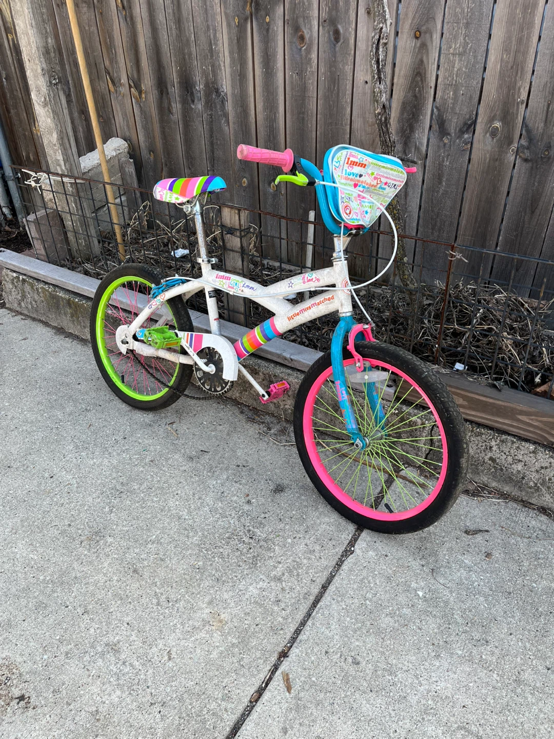 Kids BMX Bike with Rainbow Accents - photo 2
