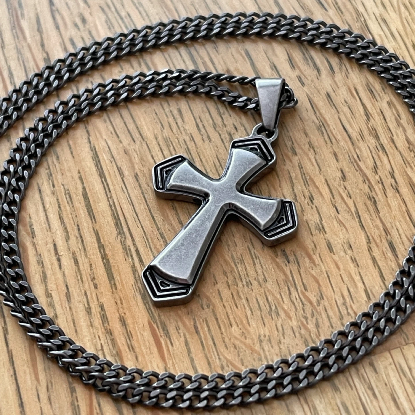 Vintage style gunmetal Cross necklace - photo 2