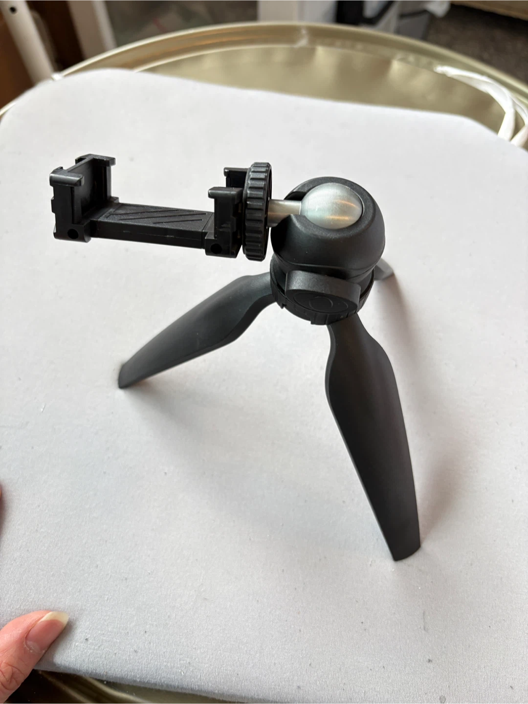 Black Mini Tripod for Smartphone - photo 4